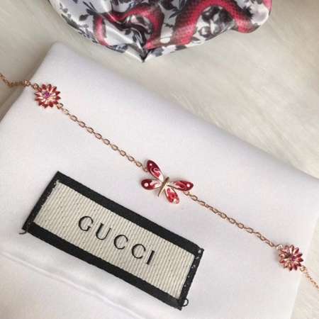 Gucci 赤い蝶シリーズエナメルデイジーブレスレット