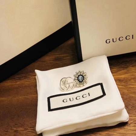 Gucci GGマー花柄イアリング