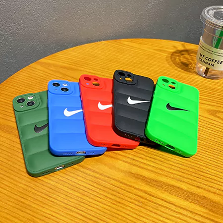 スポーツ風 iphone 16 携帯 ケース ナイキ
