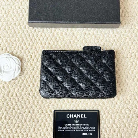 CHANEL シャネル フラグメントケース