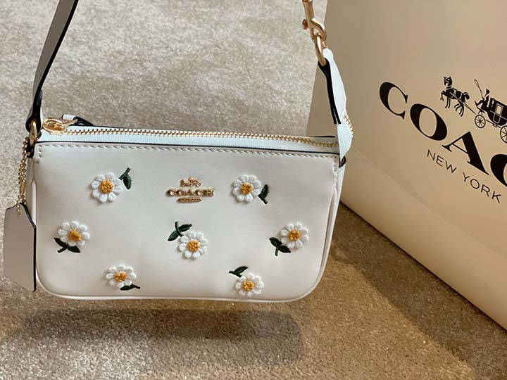 ハンドバッグ 専門店Coach