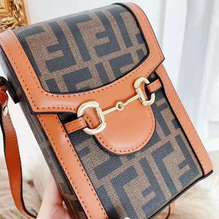 Fendi ポシェット