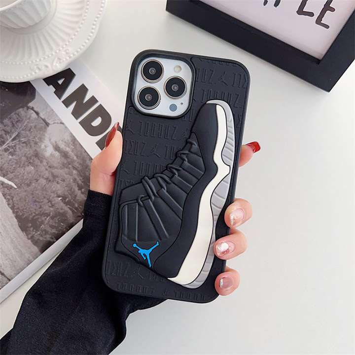 Air jordan iphone15ケース スニーカー柄