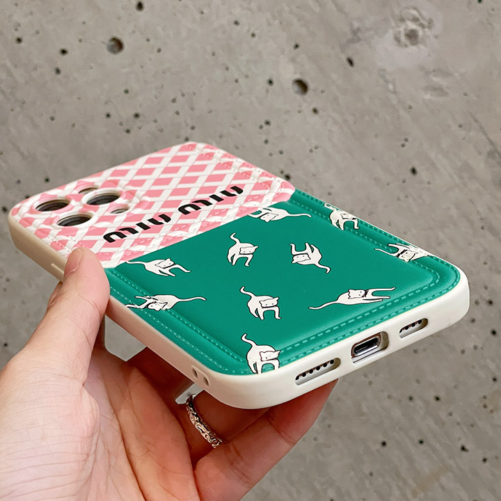 ミュウミュウ miumiu 携帯ケース