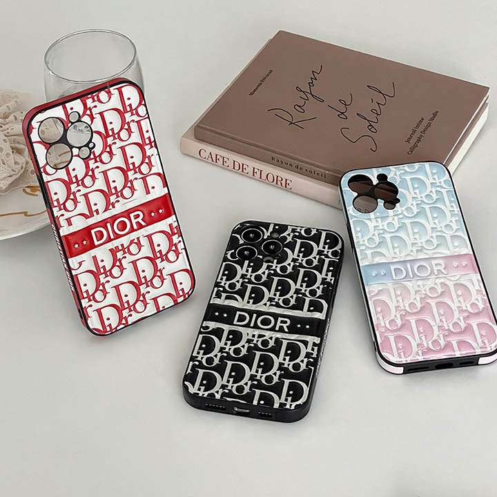 Christian Dior iphone16eケース エンボスレザー