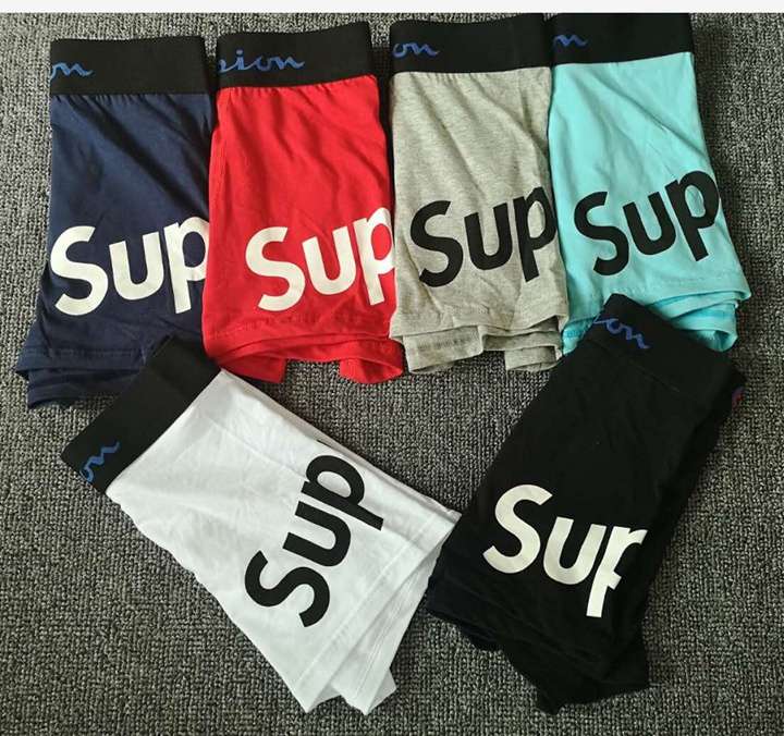 supreme ボクサーブリーフ プレゼント