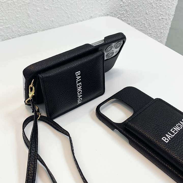 balenciaga iphone16 pro斜めがけスマホケース