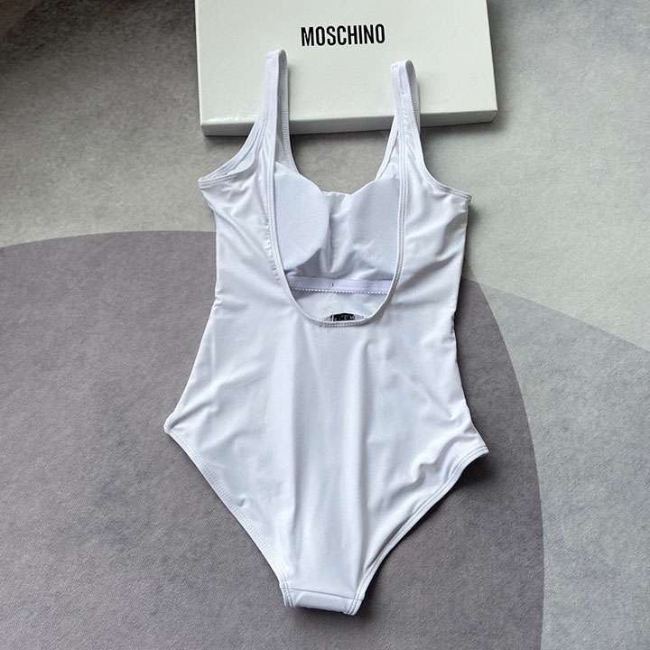 moschino セクシー水着