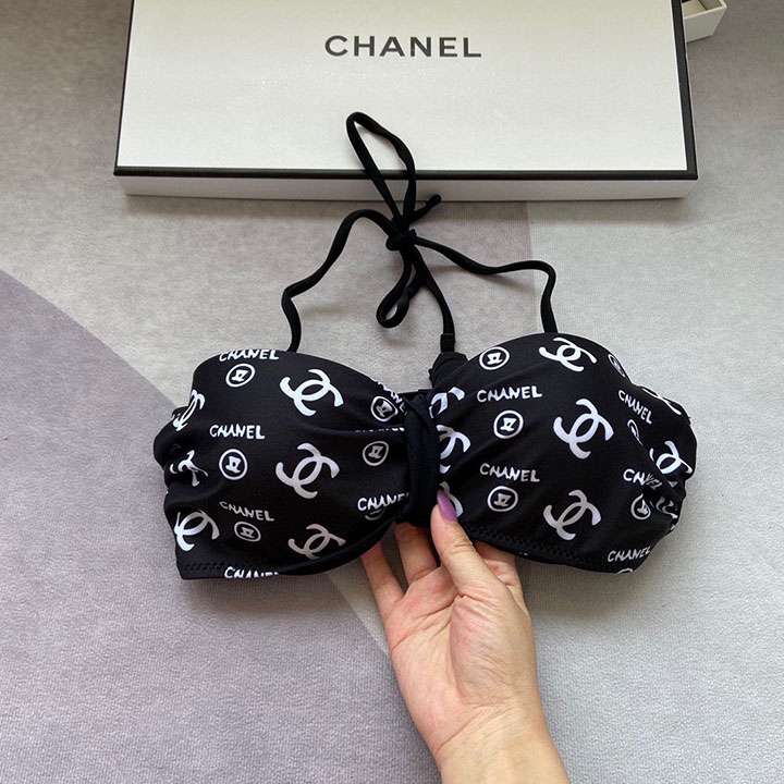 CHANEL 三角水着