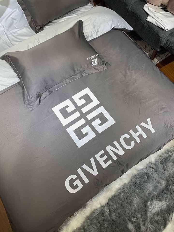 GIVENCHY ブランド寝具 ダブル