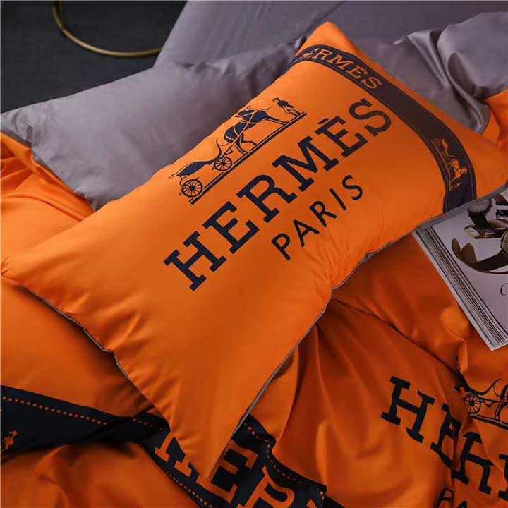 ベッドカバー 4点セット hermes