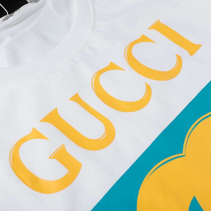 Gucci ロゴプリントTシャツ