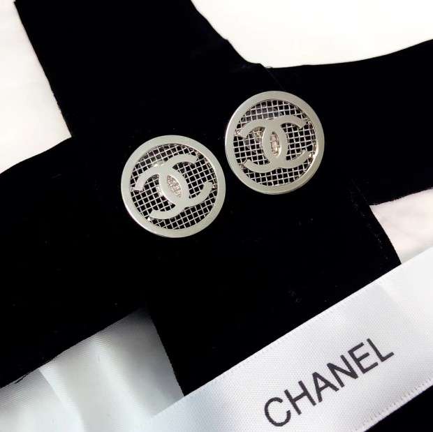 CHANEL イアリング