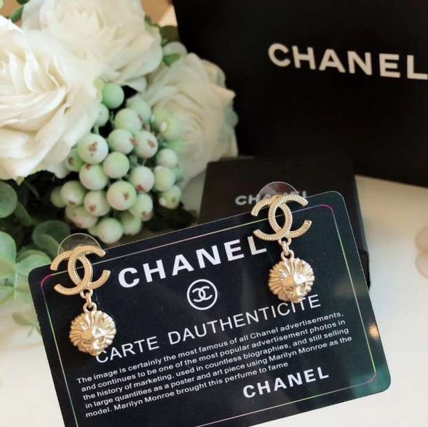 CHANEL イアリング