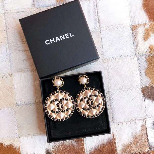 Chanel ピアス 丸形