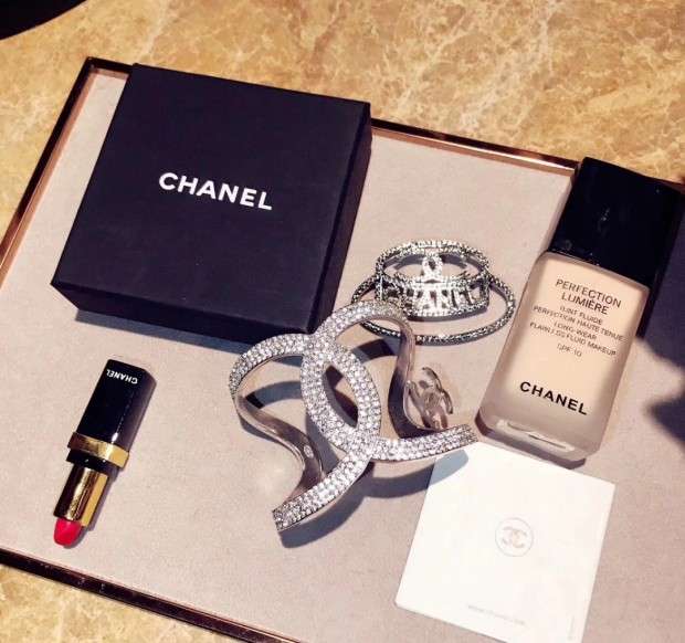 chanel 腕輪 指輪 ぜいたく