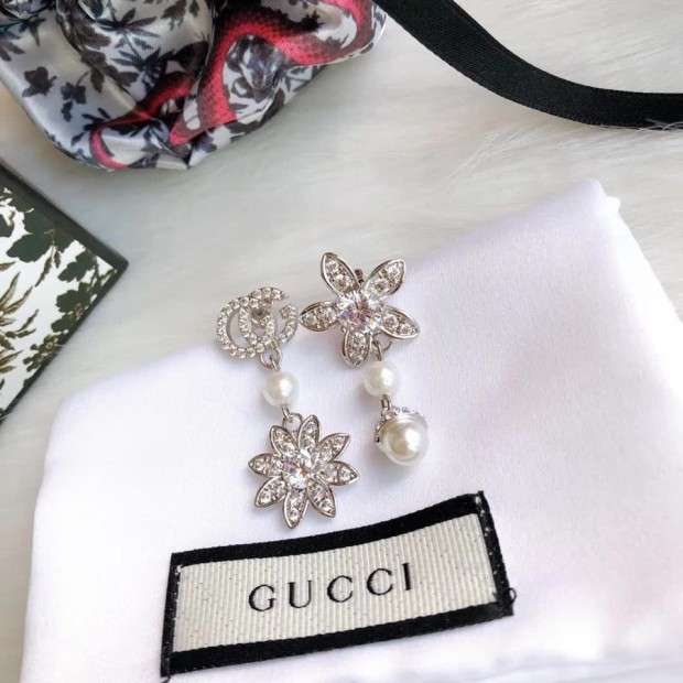 Gucci イアリング