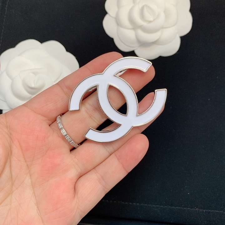 chanel brooch