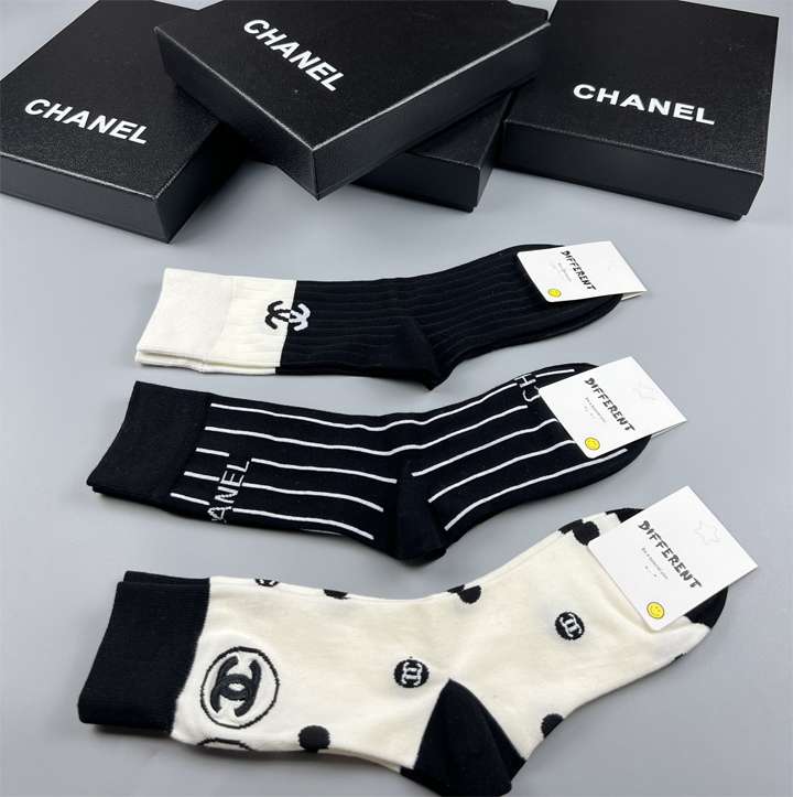 CHANEL 靴下 ブラック