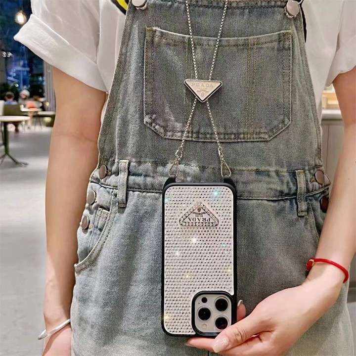 prada iphone15ケースキラキラ