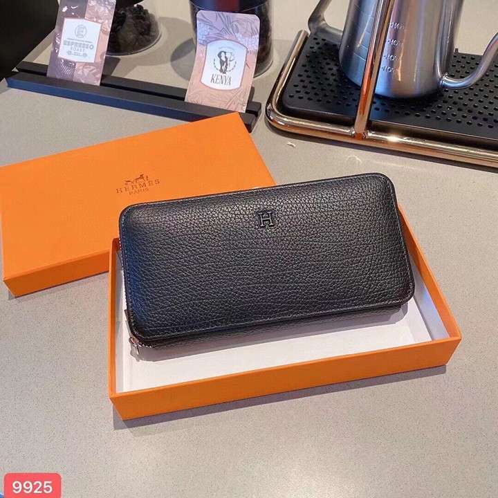 hermes ビジネス 長財布