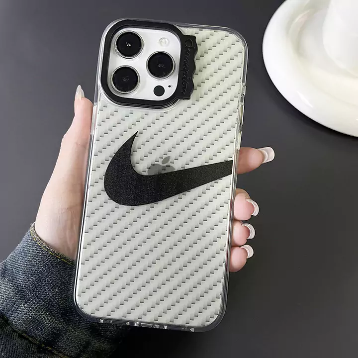 nike iphone16カバー うねうね