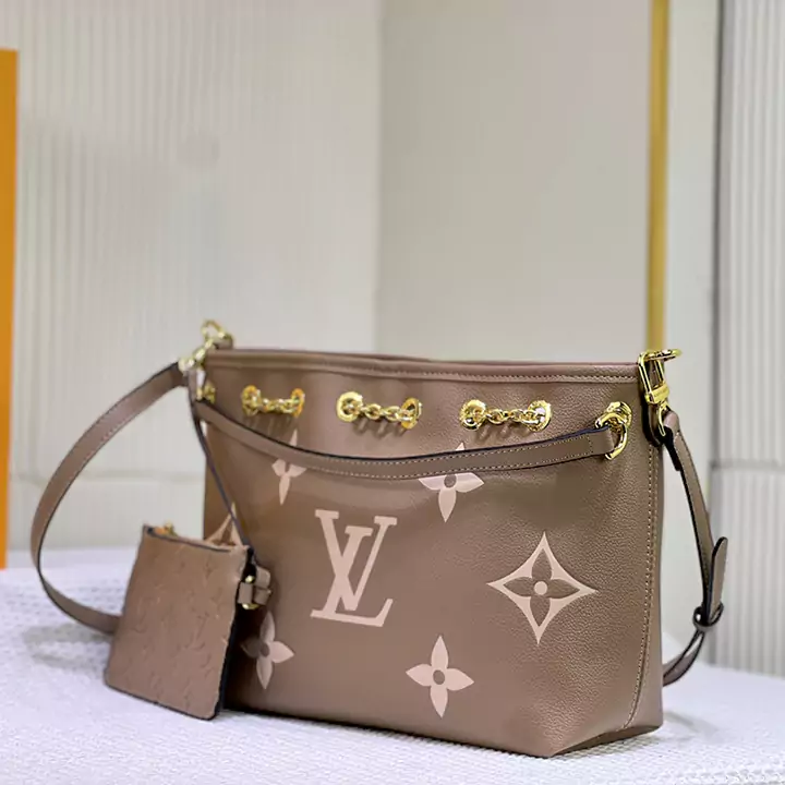 Louis Vuitton アンプラントハンドバッグ