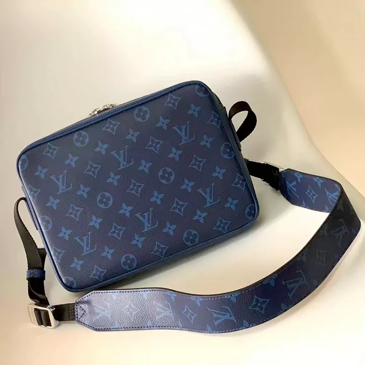 lv  ショルダーバッグ サイズ