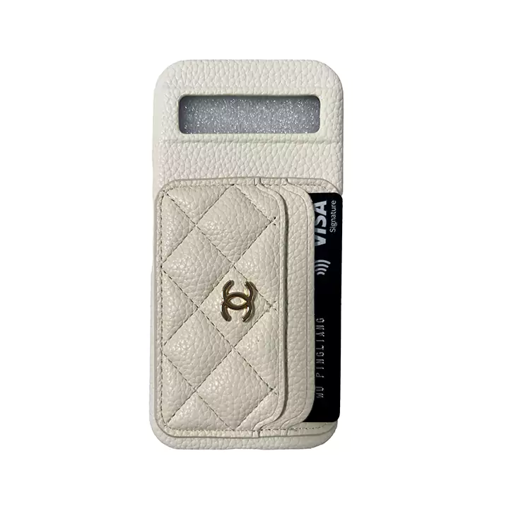 chanel ピクセル 8ケース レザー