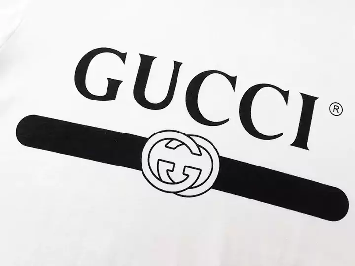 Gucci Tシャツ 大人 可愛い