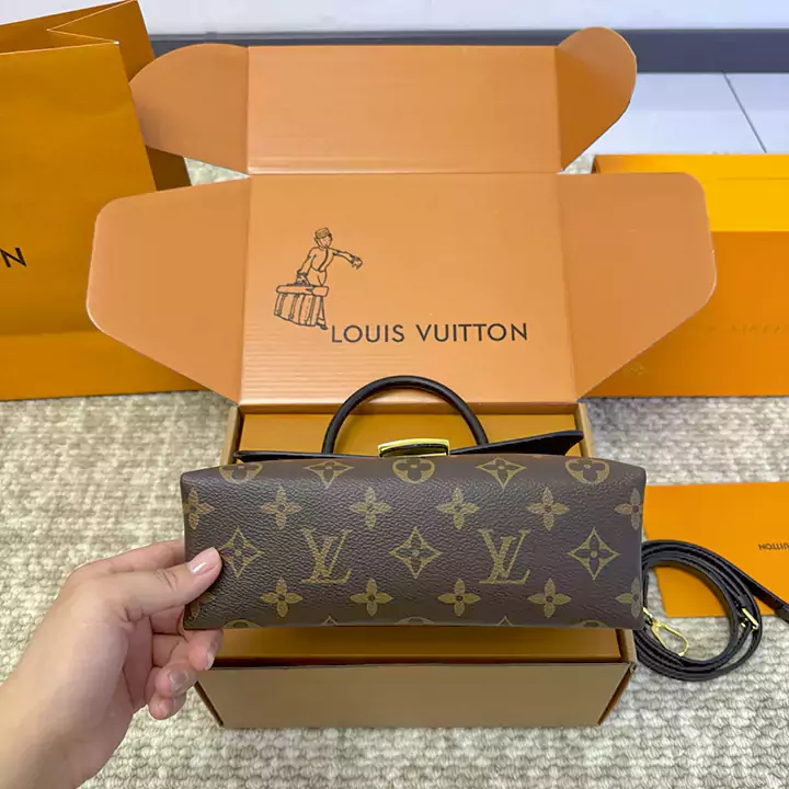 LV ミニ ショルダーバッグ おしゃれ