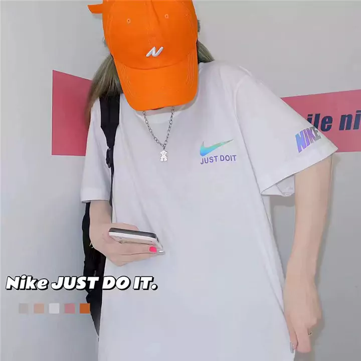 Nike シャツ半袖