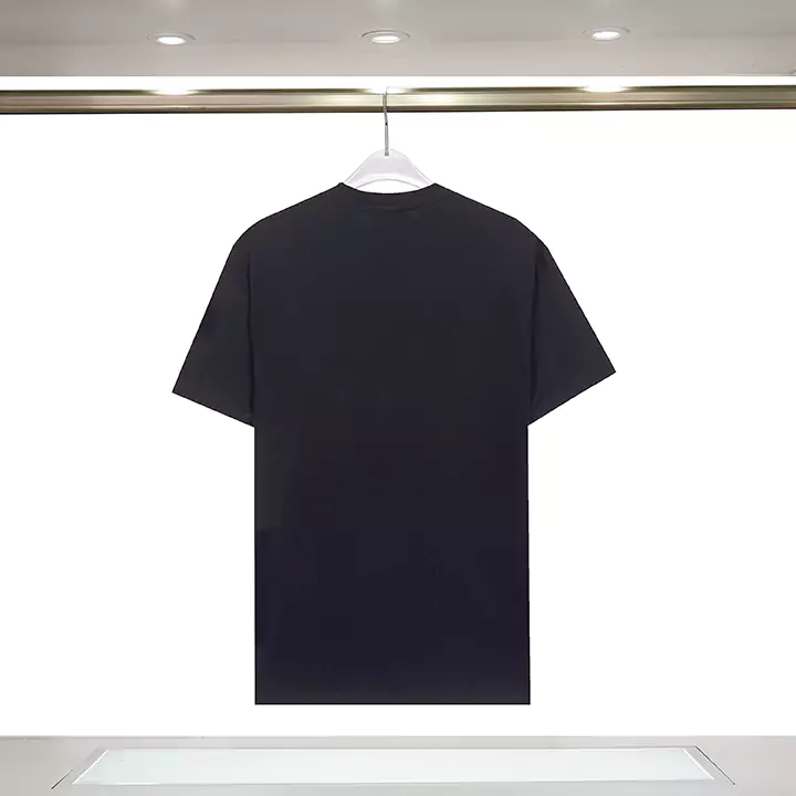 prada Tシャツトップスおしゃれ