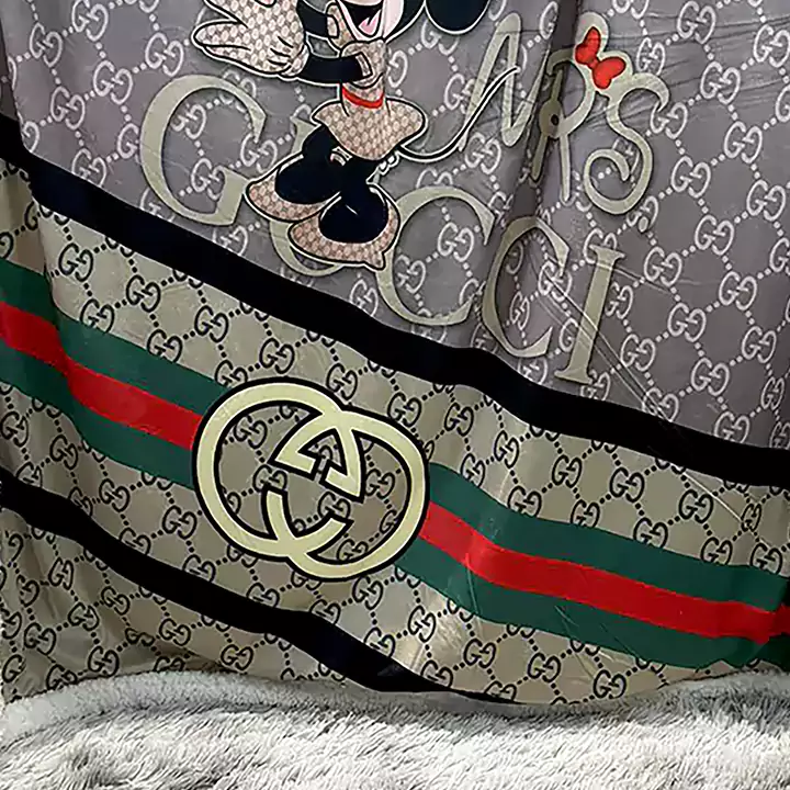 GUCCI ミッキー 掛け毛布