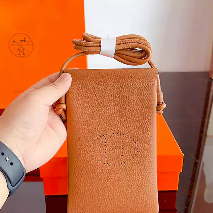 Hermes アンドロイド スマホポーチ