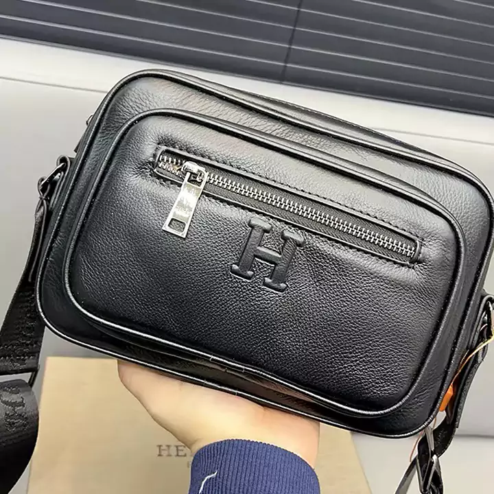 hermes ミドル 通勤 バッグ