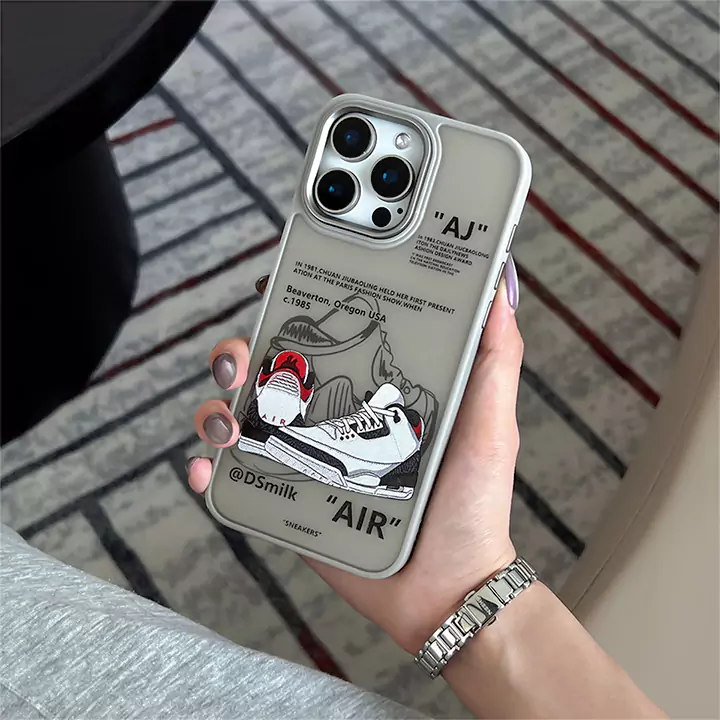 Nikeスマホカバーiphone16