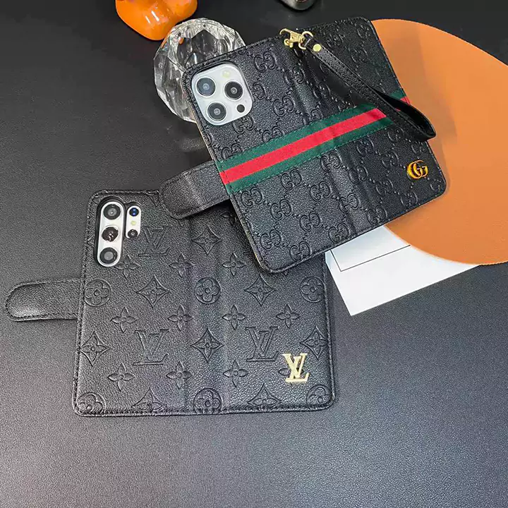 gucci iphone16 pro 手帳ケース 大人