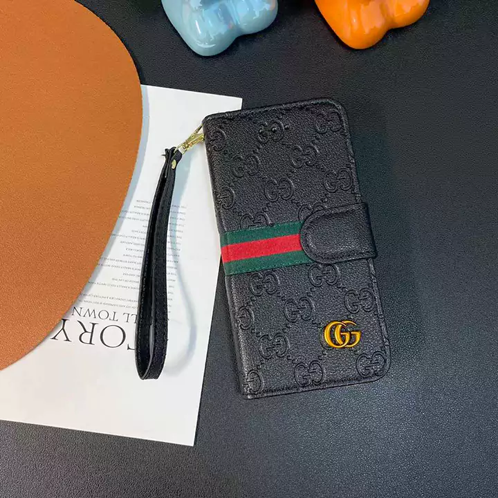 gucci iphone16 pro 手帳ケース 大人