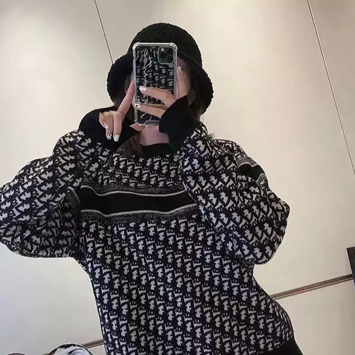 Dior セーター レディース