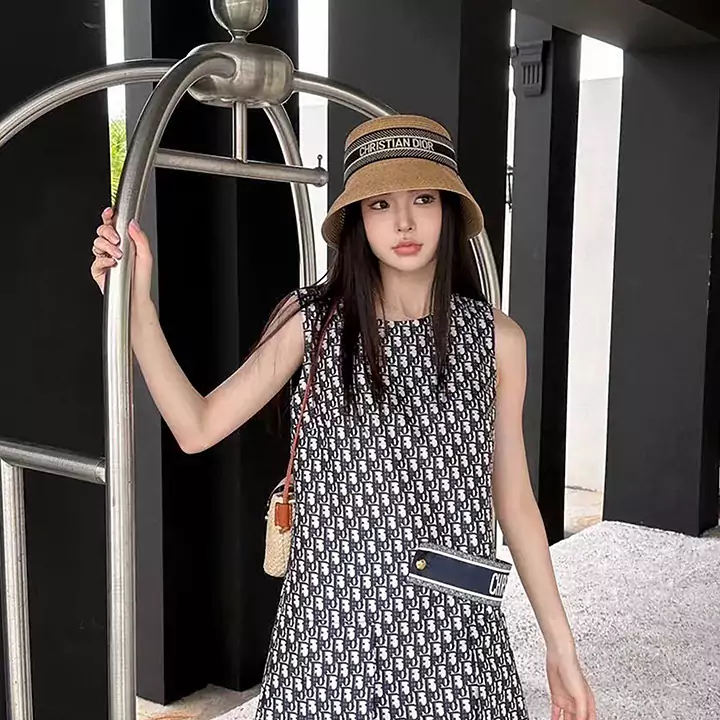 Dior ワンピース 女の子