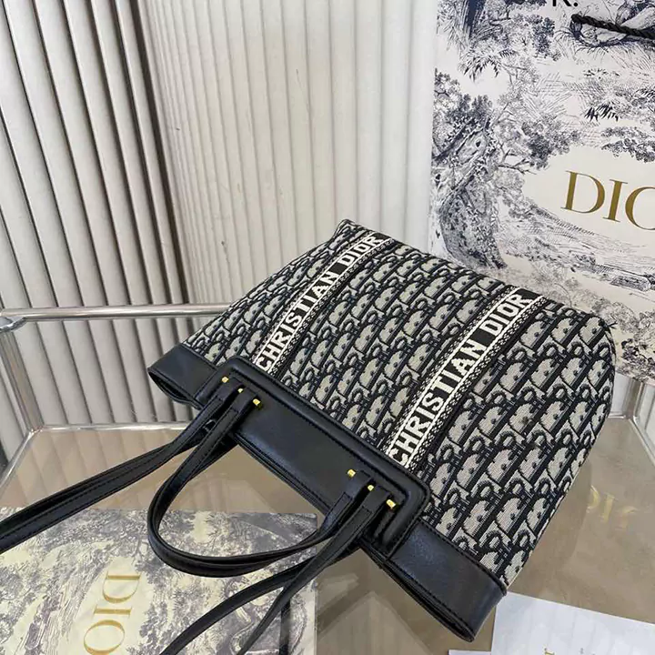 dior ミディアムトートバッグ