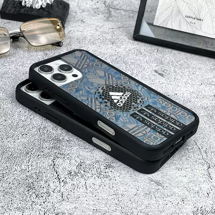 Adidas iphone16カバー スポーツ風