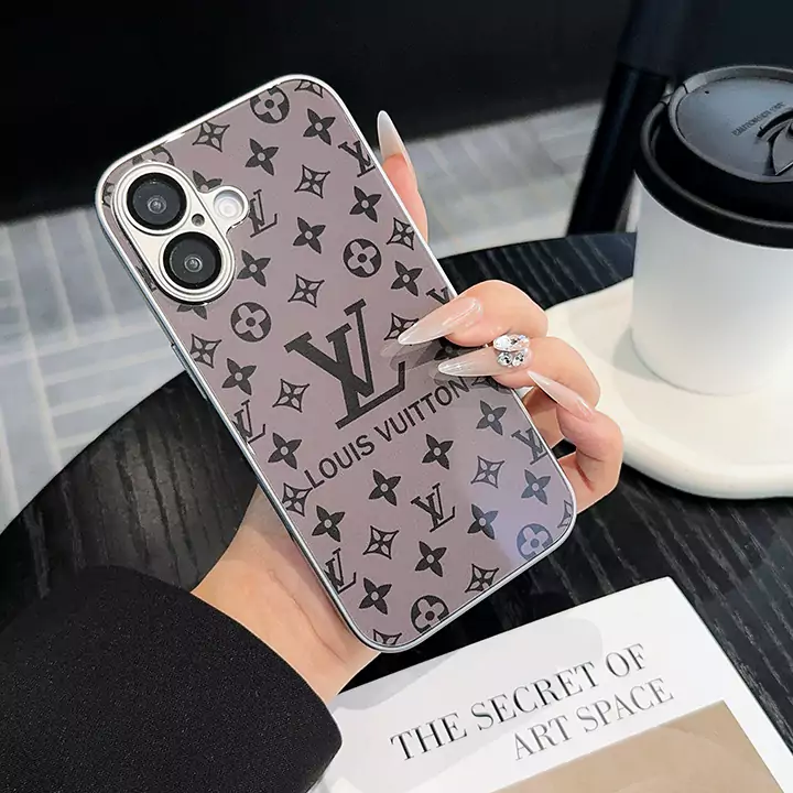 lv iphone 16 保護ケース 大人おしゃれ