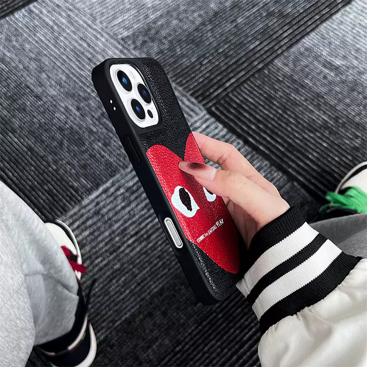 comme des garçons iphone16 pro スマホケース 偽物 激安