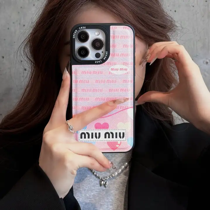 miumiu iphone16ケース 新作