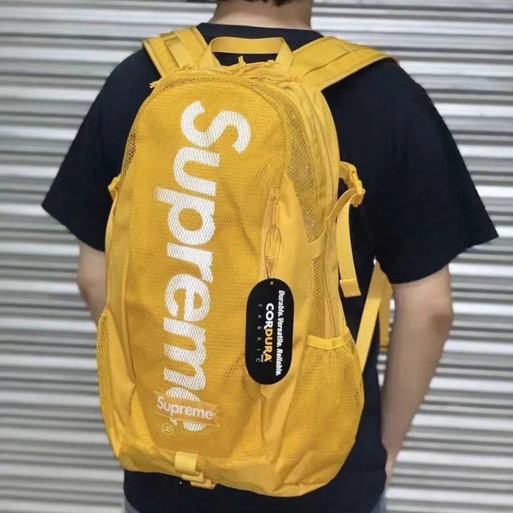 supreme  バッグ