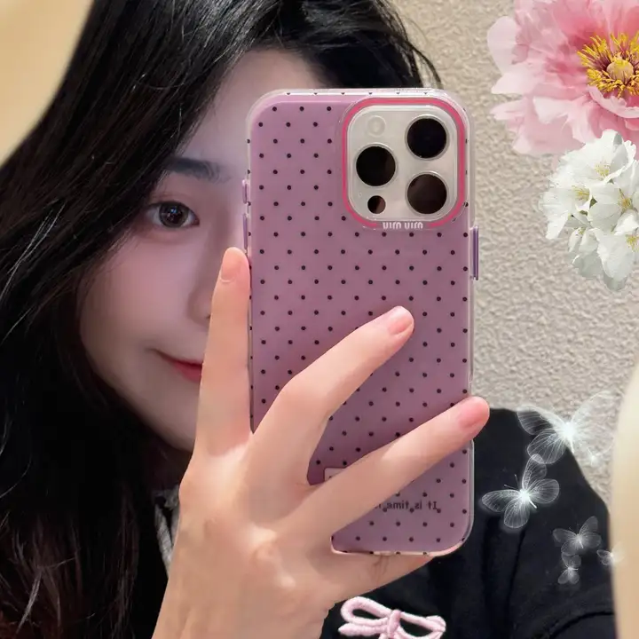 miumiu iphone16 透明ケース