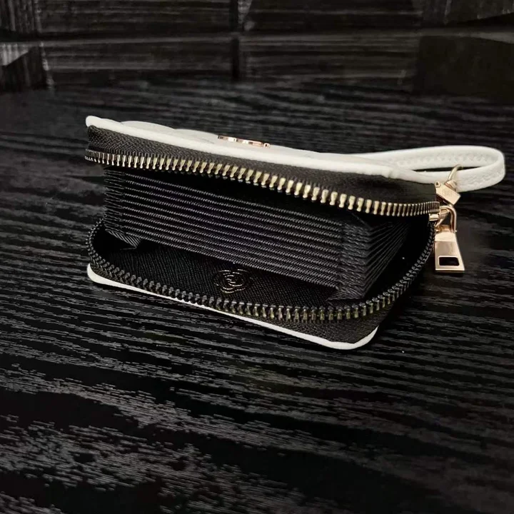 chanel 小物入れ